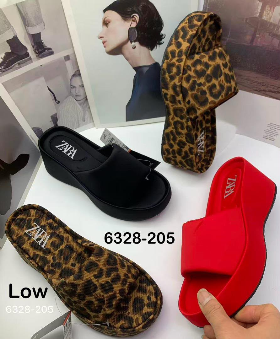ZARA Chunky Platform Wedge Slip-On Sandals
